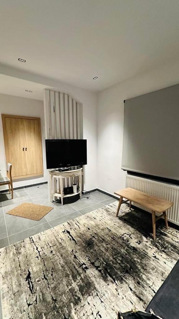 Iasonos 9 Luxury Apartment